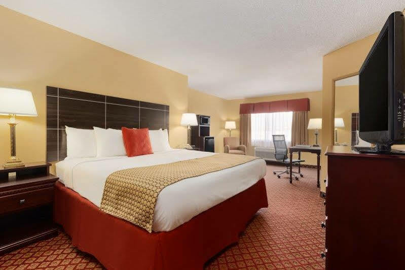 Broadway Inn & Suites Οκλαχόμα Εξωτερικό φωτογραφία